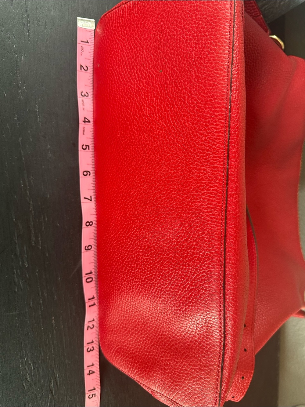 Gucci SoHo Red Pebbled Leather Hobo crossbody Bag with Embossed Logo - Picture 13 of 15
